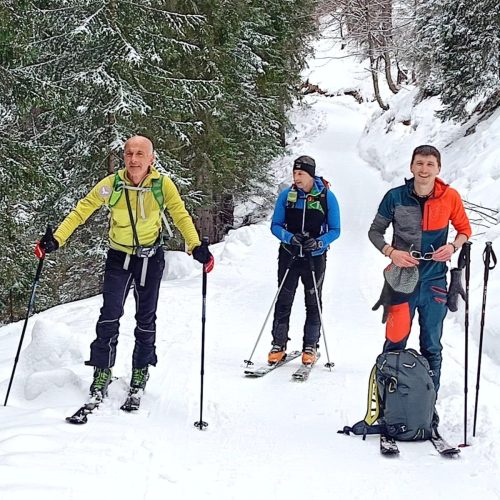 431869354 918928803568297 4034277689274961642 n